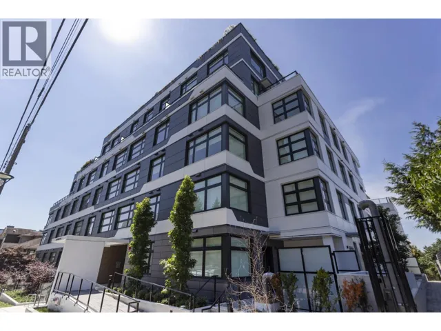 405 3264 VANNESS AVENUE, Vancouver, British Columbia V5R4V3