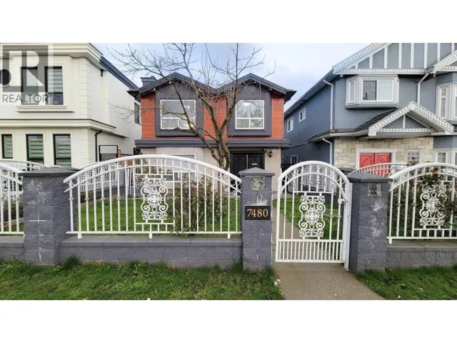 7480 MAIN STREET, Vancouver, British Columbia V5X3J8