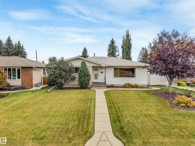 5904 94 AV NW, Edmonton, Alberta T6B0X8
