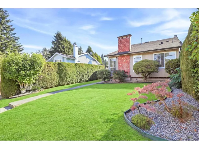 13902 80 AVENUE, Surrey, British Columbia V3W8G2