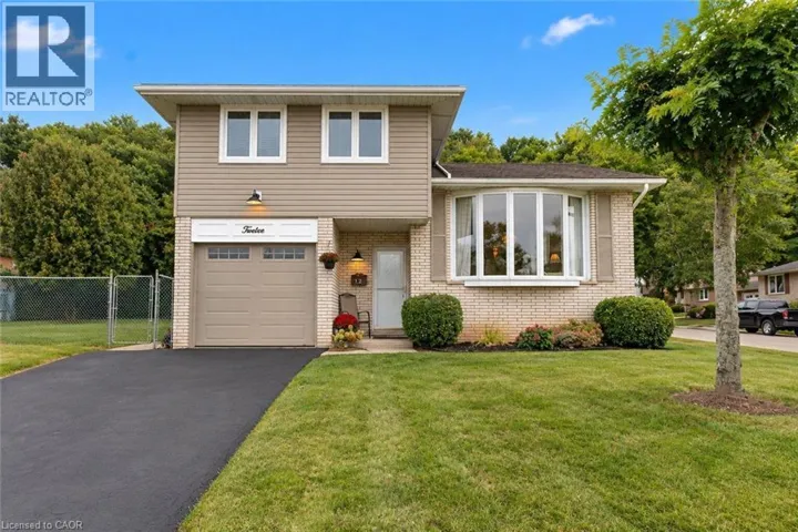 12 BRAE CREST Drive, Hamilton, Ontario L8G3A6