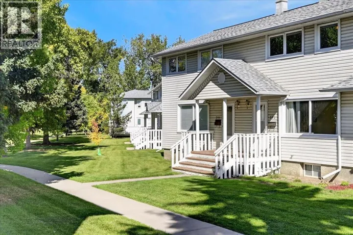 262 Killarney Glen Court SW, Calgary, Alberta T3E2P3