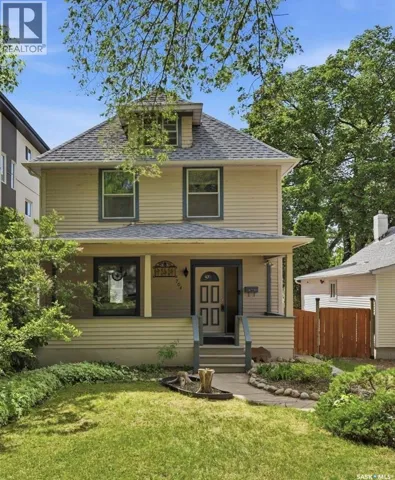 704 Mcpherson AVENUE, Saskatoon, Saskatchewan S7N0X8