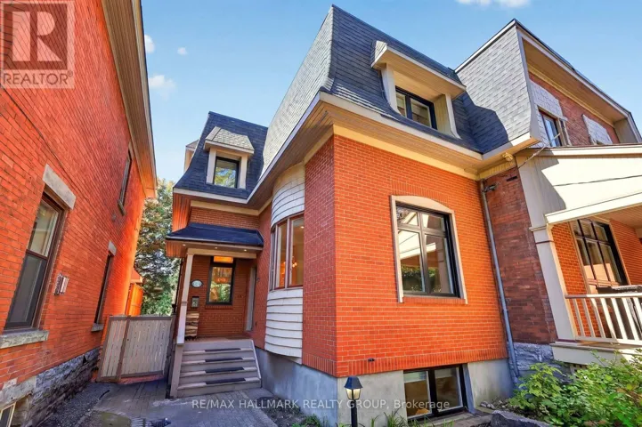 22 RALPH STREET, Ottawa, Ontario K1S4A5
