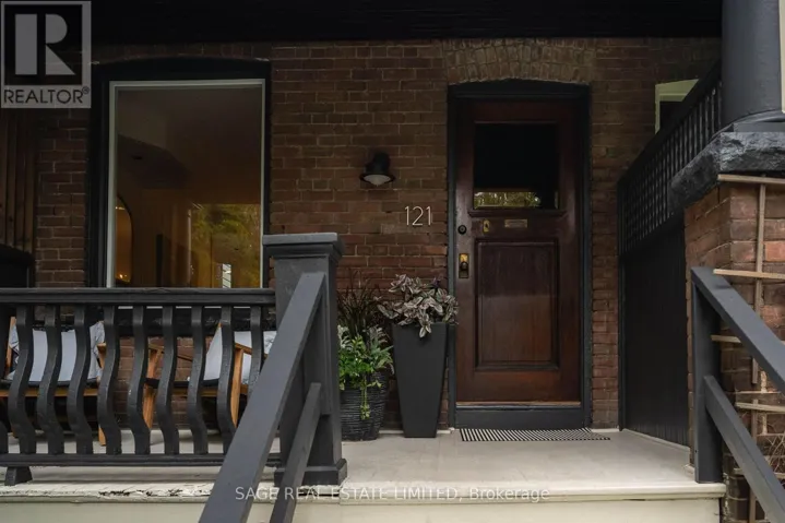 121 GLENDALE AVENUE, Toronto (Roncesvalles), Ontario M6R2T3