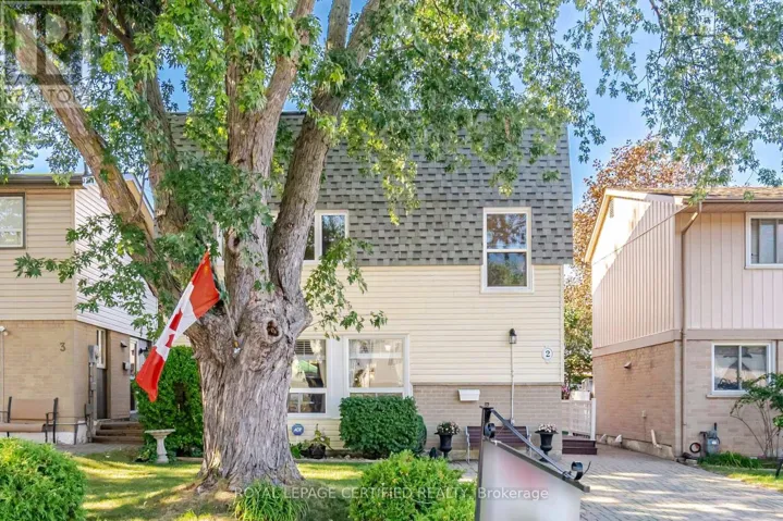 2 GROVE PARK SQUARE, Brampton (Northgate), Ontario L6S2K3
