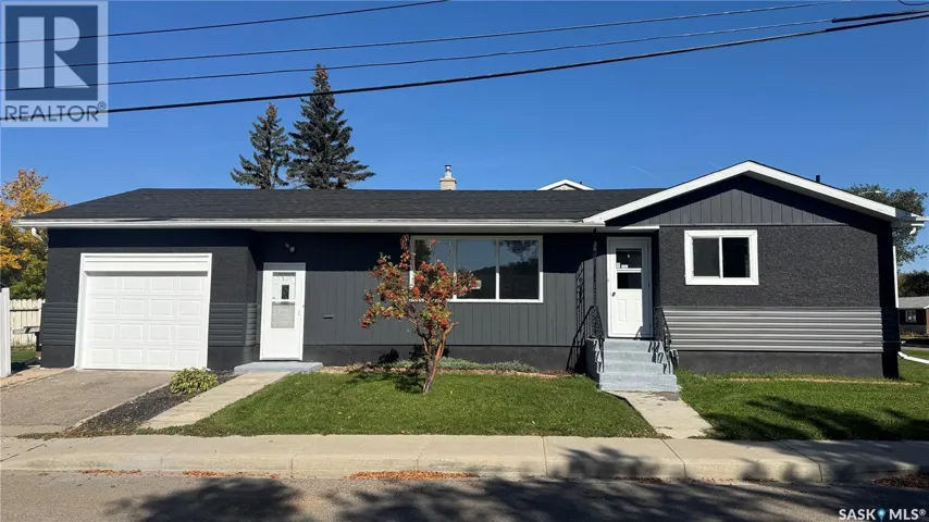 1020 9th AVENUE E, Regina, Saskatchewan S4N0H3