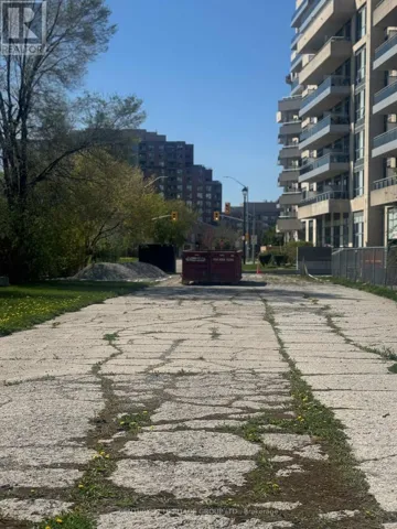 PIN#031092447 - 0 16TH AVENUE, Richmond Hill (Langstaff), Ontario L4C9T3