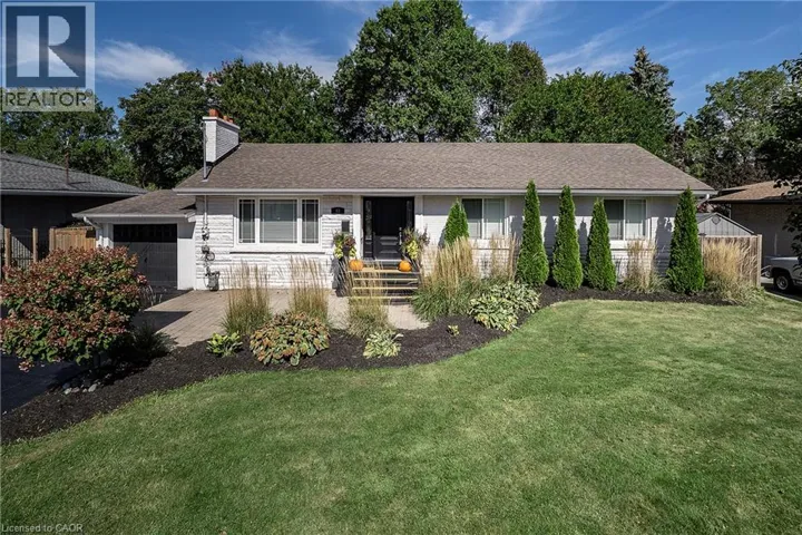 43 MILLER Drive, Ancaster, Ontario L9G2H9