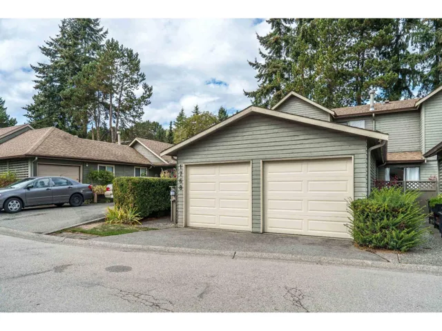 1768 LILAC DRIVE, Surrey, British Columbia V4A5C9