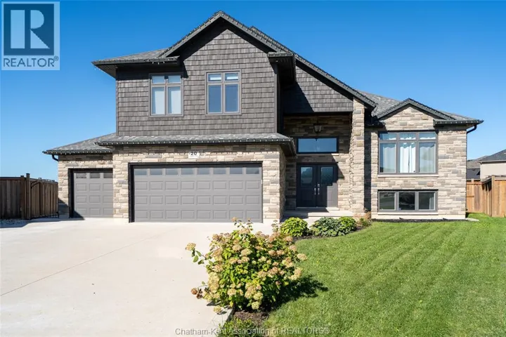 20 SIENNA COURT, Chatham, Ontario N7M0R9