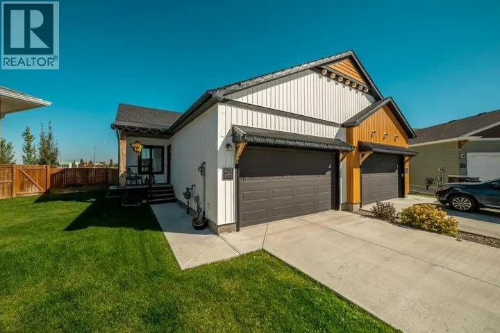 4621 26 Avenue S, Lethbridge, Alberta T1K8K4