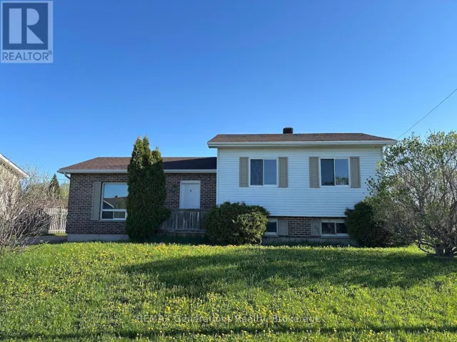 31 BROOKS STREET, Manitouwadge, Ontario P0T2C0