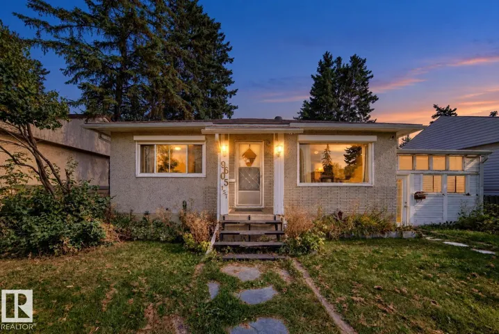 9605 157 ST NW, Edmonton, Alberta T5P2T1
