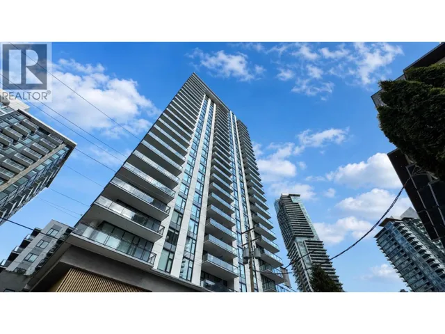 901 626 CLAREMONT STREET, Coquitlam, British Columbia V3J0T1