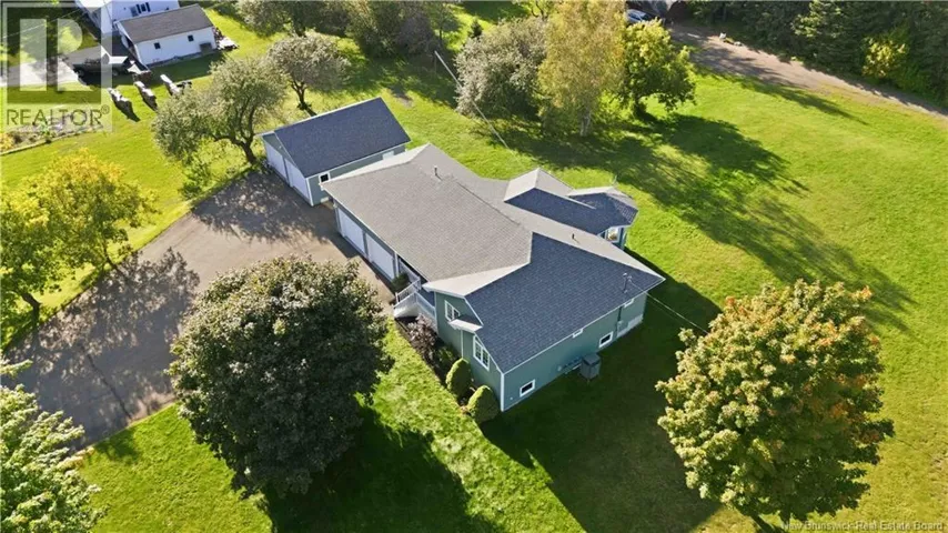 58 Will Rogers Road, Lutes Mountain, New Brunswick E1G2X7