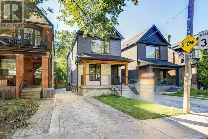 34 HIAWATHA ROAD, Toronto (Greenwood-Coxwell), Ontario M4L2X8