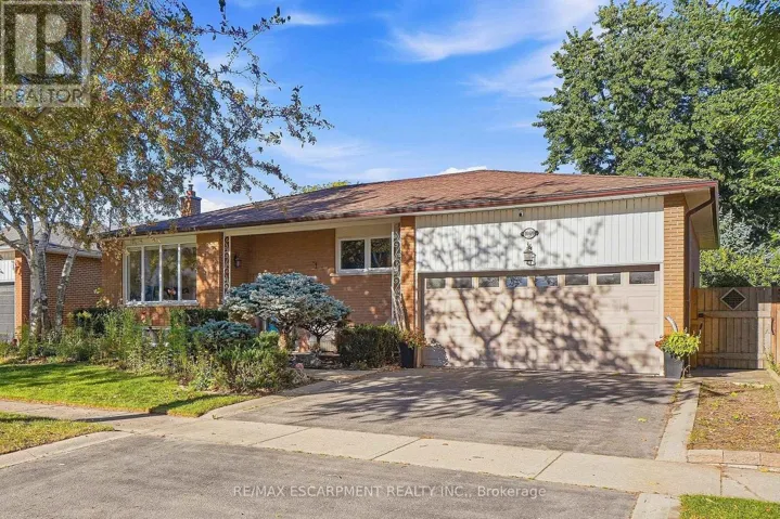1060 DOWLAND CRESCENT, Burlington (LaSalle), Ontario L7T4C8