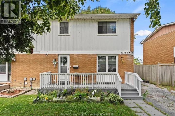 10358 SHENANDOAH, Windsor, Ontario N8R1B5