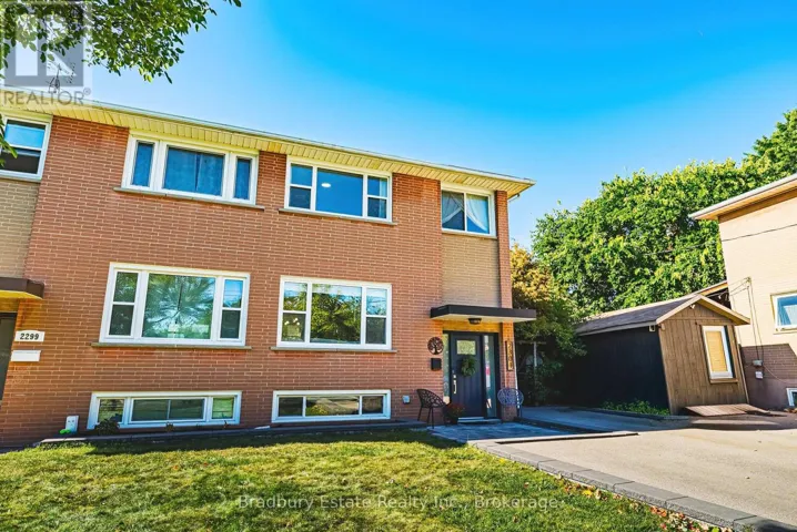 2301 BARCLAY ROAD, Burlington (Brant), Ontario L7R2B7