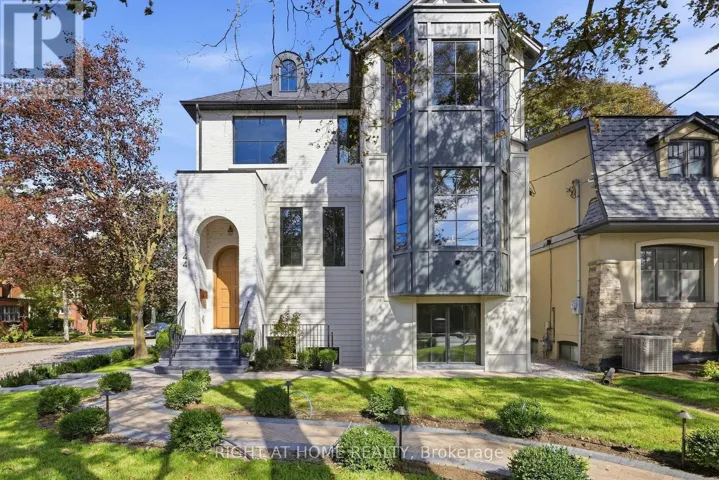 144 OLD ORCHARD GROVE, Toronto (Lawrence Park North), Ontario M5M2E3