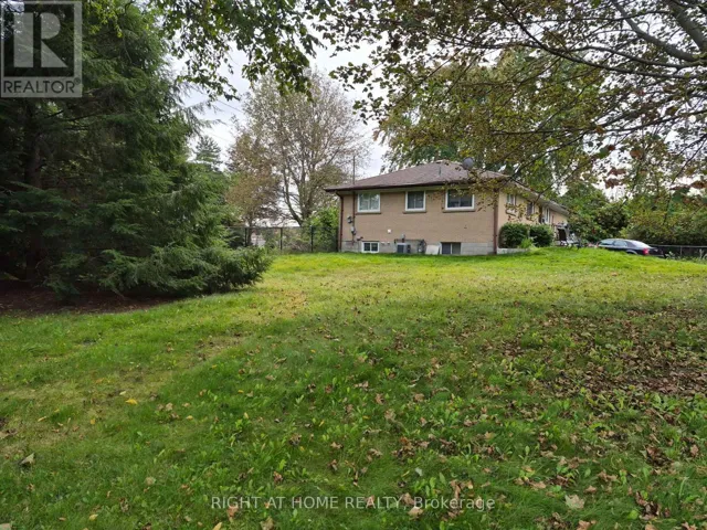 125 RIVERGLEN DRIVE, Georgina (Keswick South), Ontario L4P2R3