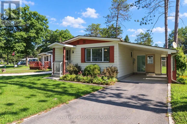 16 SINCLAIR AVENUE S, Wasaga Beach, Ontario L9Z1K3