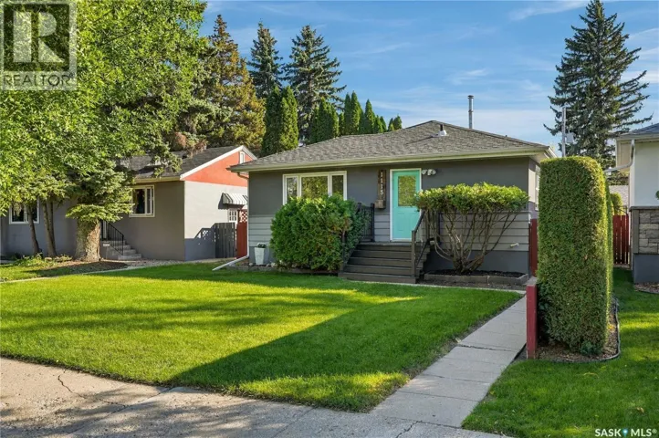 1118 2nd STREET E, Saskatoon, Saskatchewan S7H1R5