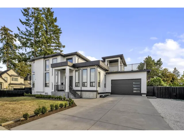 17284 61A AVENUE, Surrey, British Columbia V3S4V7