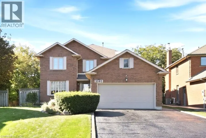 5282 GIACCO Court, Mississauga, Ontario L5M3T1