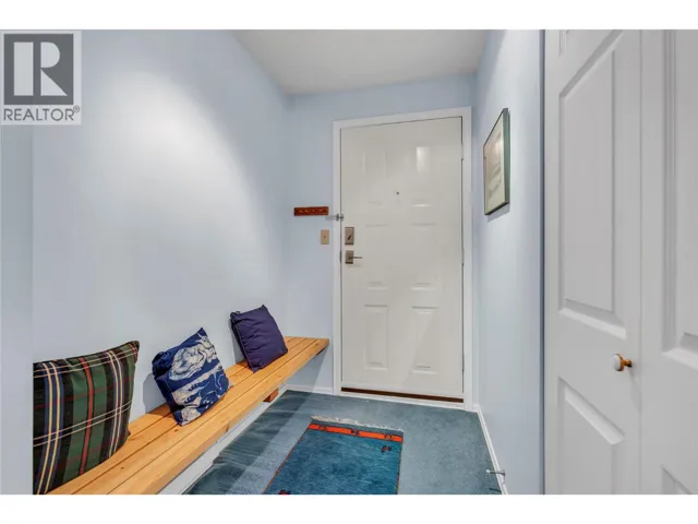 330 Strayhorse Road Unit# 318, Apex Mountain, British Columbia V2A0E2