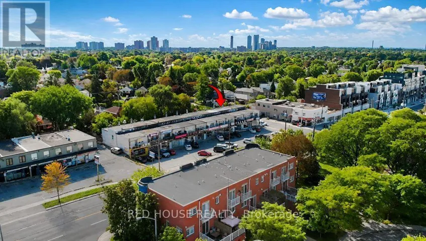 1533 O'CONNOR DRIVE, Toronto (O'Connor-Parkview), Ontario M4B2V7