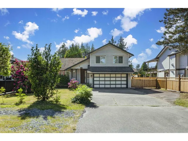 4483 208 STREET, Langley, British Columbia V3A2H7
