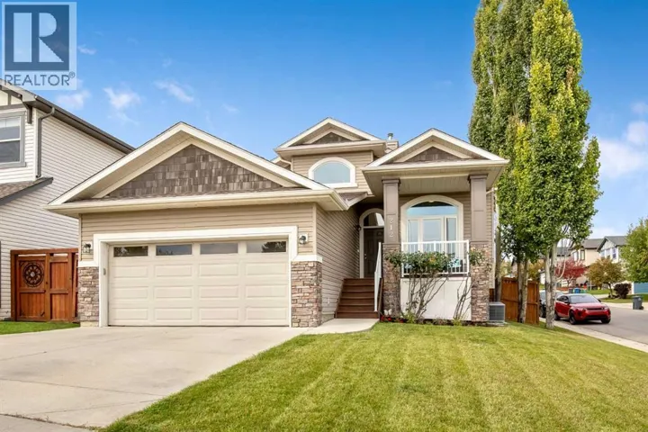 212 Westland Street, Okotoks, Alberta T1S2L3