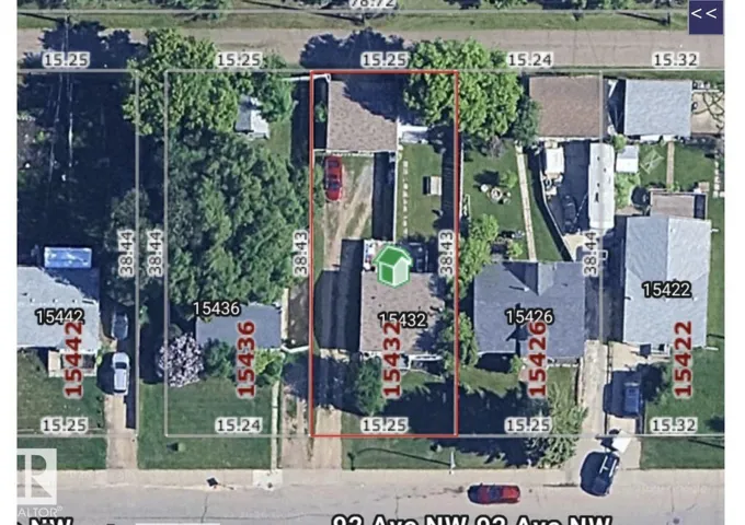 15432 92 AV NW, Edmonton, Alberta T5R5C2