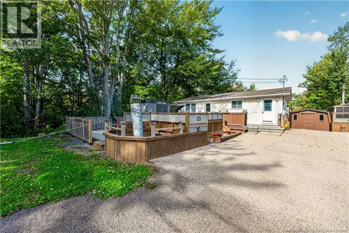 23 Clover Lane, Pointe-Du-Chêne, New Brunswick E4P4B1