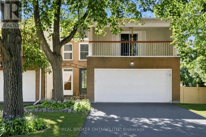 60 TYBALT CRESCENT, Ottawa, Ontario K2H8J5
