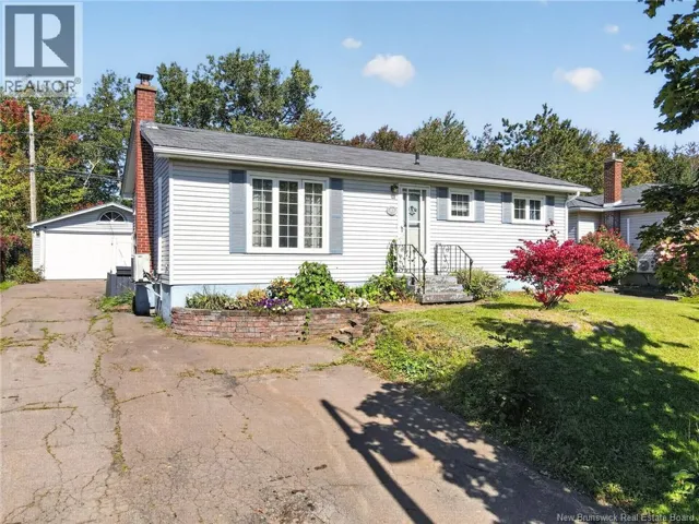 57 Labrosse Road, Moncton, New Brunswick E1A4W9