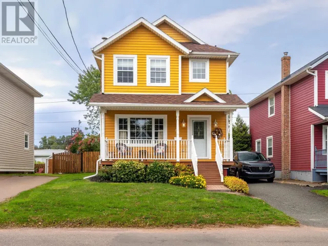 16 Esher Street, Charlottetown, Prince Edward Island C1A5G4