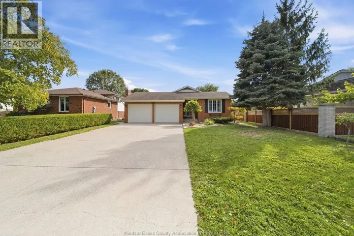 12091 OLIVER, Tecumseh, Ontario N8N3G8