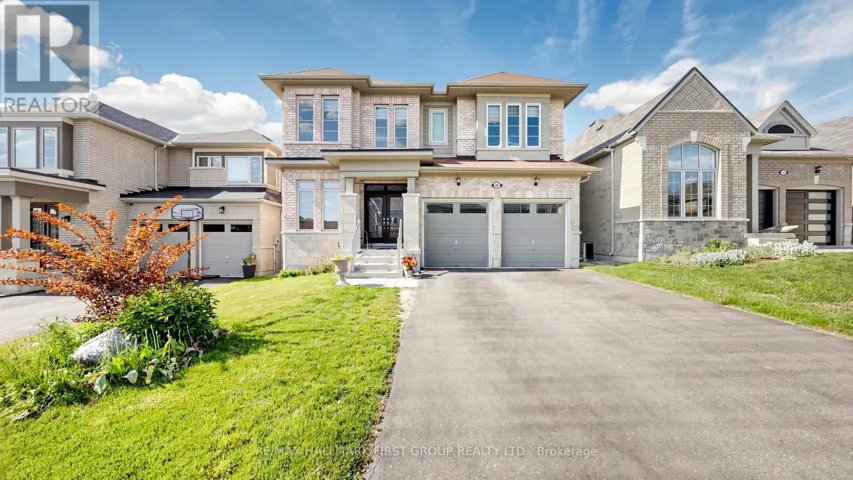 40 HACKETT STREET, East Gwillimbury (Sharon), Ontario L9N0P8