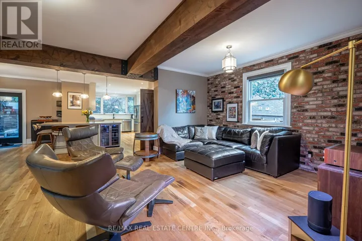 283 PLAINS ROAD W, Burlington (Bayview), Ontario L7T1G1