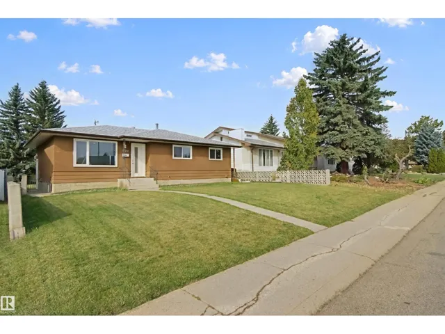 13212 73 ST NW, Edmonton, Alberta T5C0T8