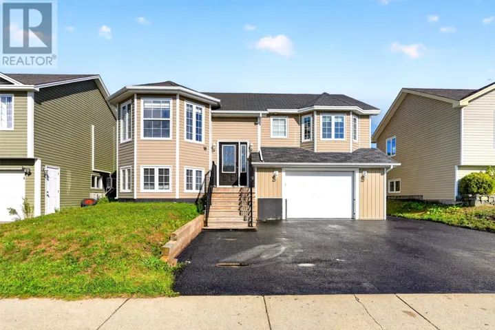 18 Hopedale Crescent, St.John's, Newfoundland & Labrador A1B0B4