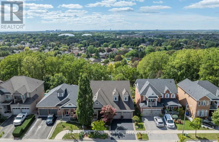 70 JAMES ROWE DRIVE, Whitby (Williamsburg), Ontario L1R2Y3
