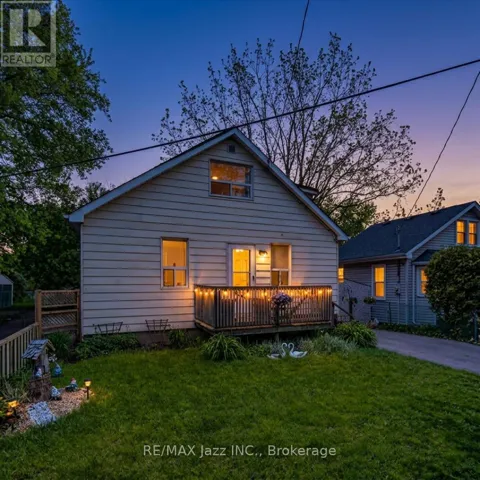 162 COLLEGE AVENUE, Oshawa (Vanier), Ontario L1J1R4