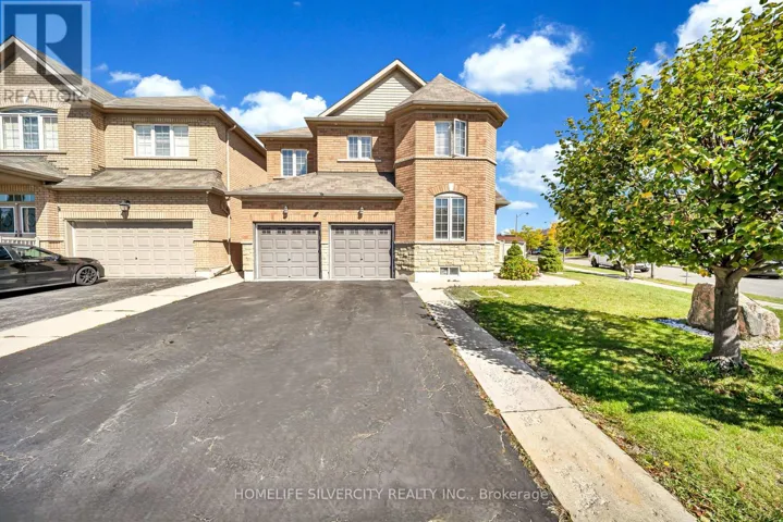 2 ADDISCOTT STREET, Brampton (Sandringham-Wellington), Ontario L6R0W1
