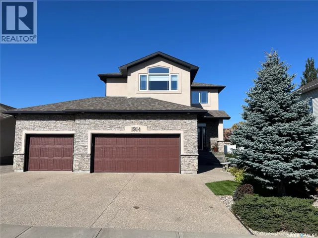 1914 LAURIER CRESCENT E, Regina, Saskatchewan S4V0N8