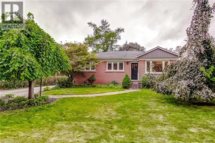 1059 SHEPHERDS Drive, Burlington, Ontario L7T3R4