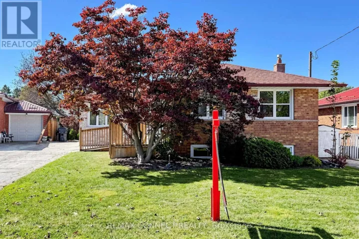 15 GRASSINGTON CRESCENT, Toronto (Woburn), Ontario M1G1X4